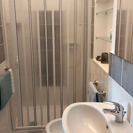 Guest house Finestra Sui Tetti 3*